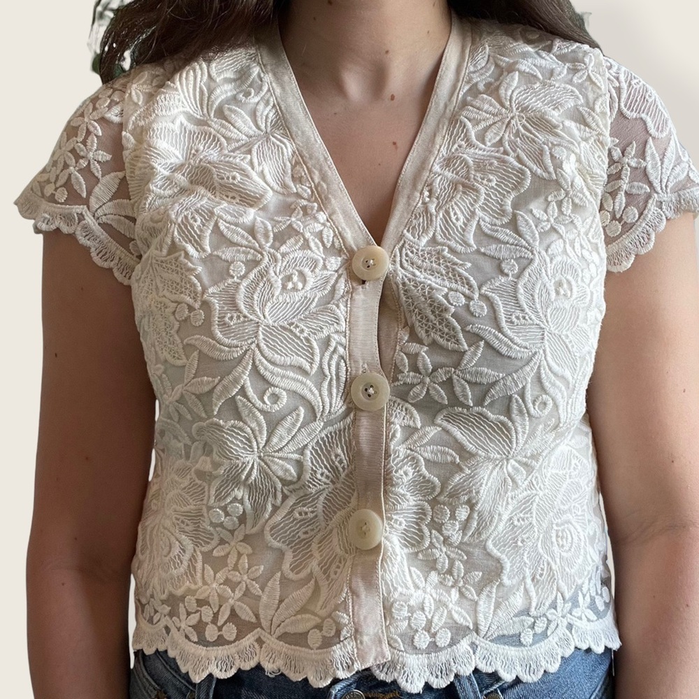 Isaac Mizrahi Live Floral Lace Top - Picture 2 of 4